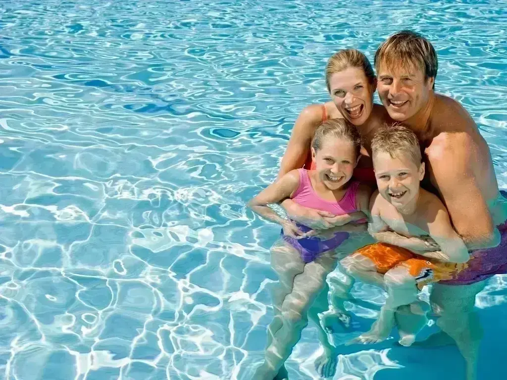 Swimming Pool Builder