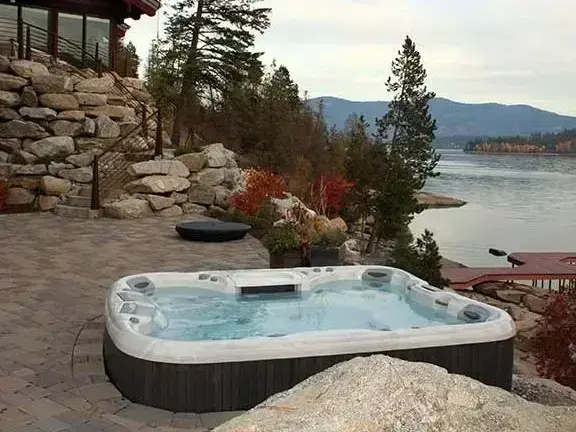 Professional service work by Trevi Pools and Spas in West Kelowna